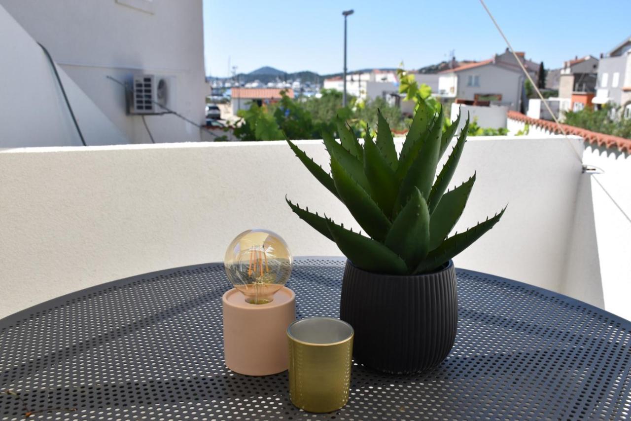 Apartman Lucana Appartement Tribalj Buitenkant foto