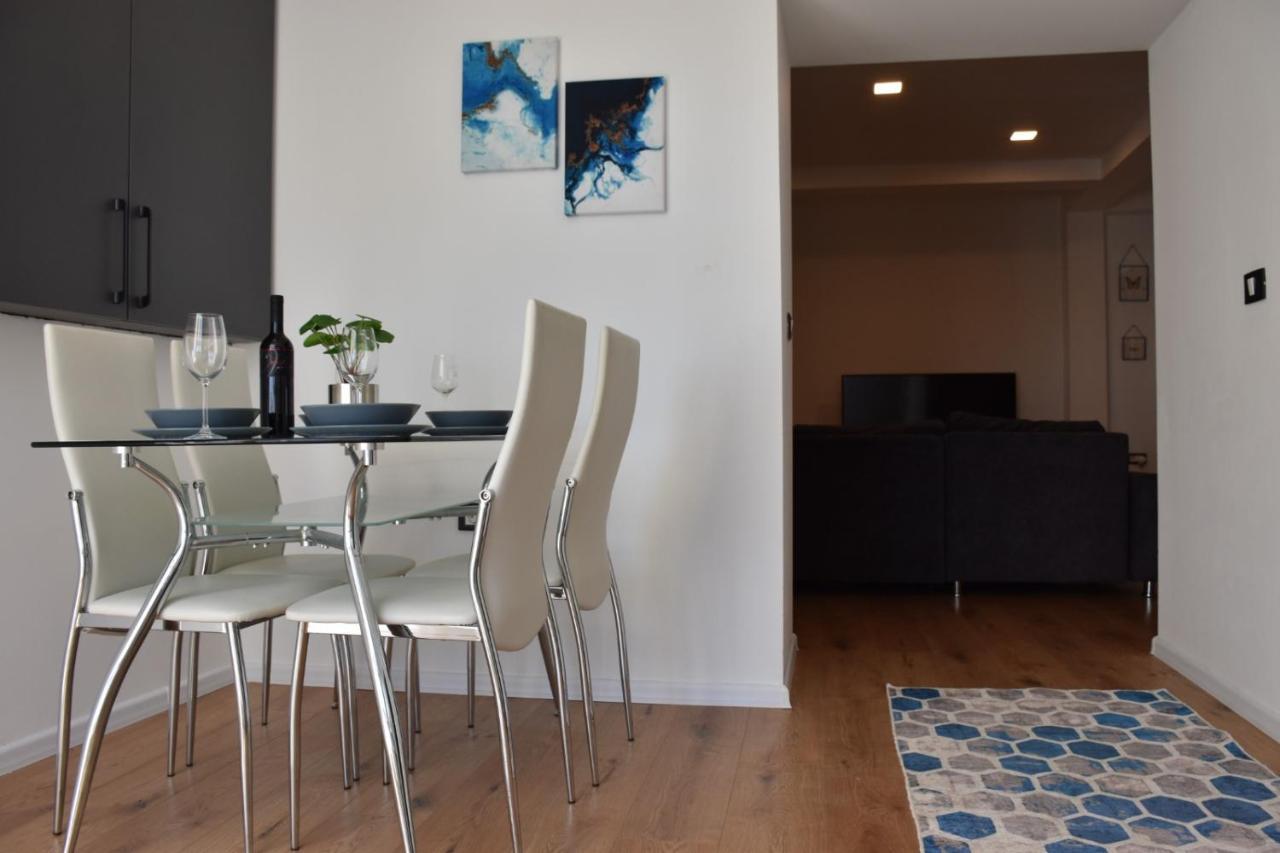 Apartman Lucana Appartement Tribalj Buitenkant foto